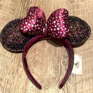 ADORABLE Disney Parks Minnie Ears~ NWT